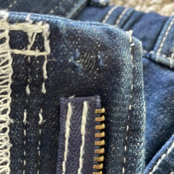 Extreme High Rise Shorts - Picture 5 of 5